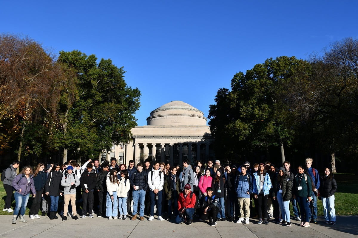 Trải nghiệm đáng nhớ của học sinh BIS Hà Nội trong chuyến tham quan Viện Công nghệ Massachusetts (MIT) | Trường Quốc tế Anh tại Hà Nội - BIS Hanoi student attending the MIT-Nord Anglia STEAM trip