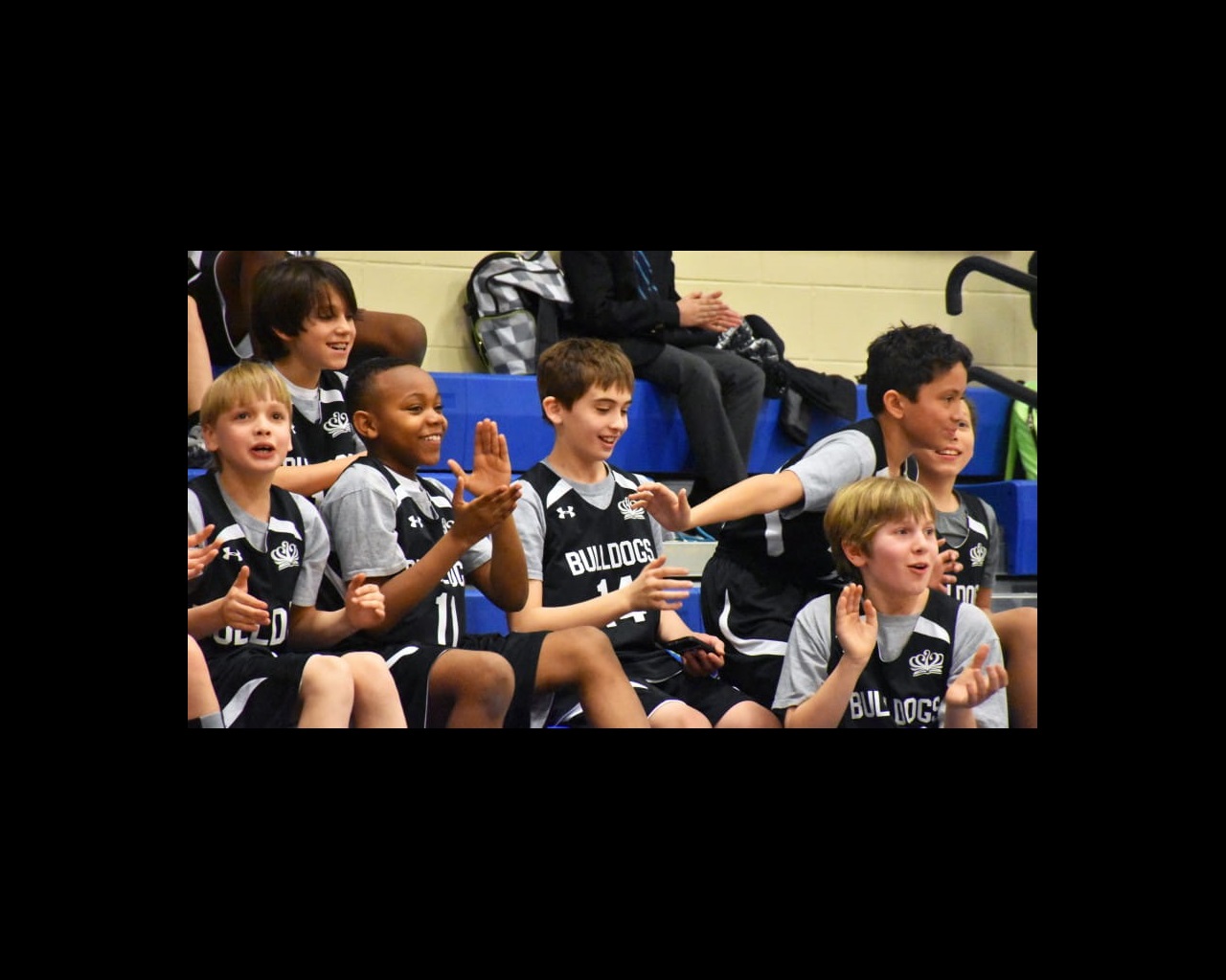 Primary Basketball Teams Race to Three Wins-primary-basketball-teams-race-to-three-wins-DSC_0383