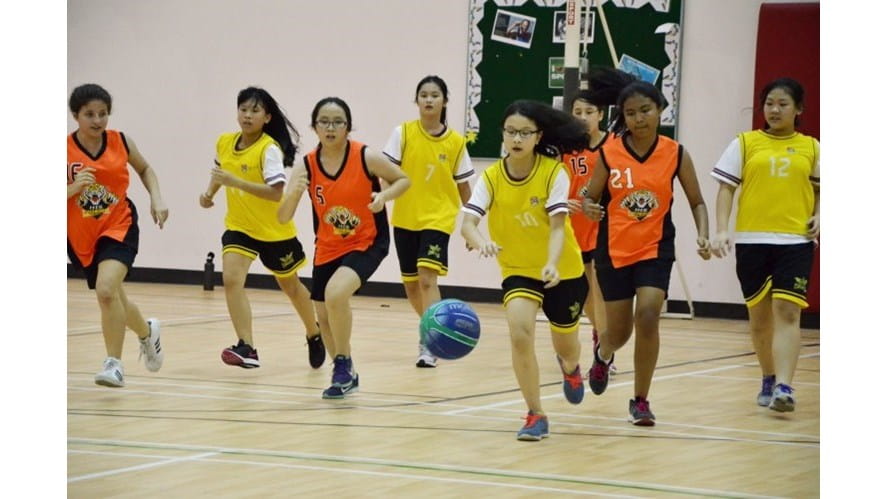 Sự tiến bộ của Đội bóng rổ nữ khối KS3 trường quốc tế BVIS-improved-performance-by-key-stage-3-girls-basketball-team-basketballgirlsBVIS201511132_755x9999