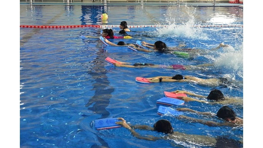 Vai trò của kỹ năng bơi lội | trường quốc tế BVIS Hà Nội-swimming-as-a-life-skill-Swimmingskillprimary3_755x9999