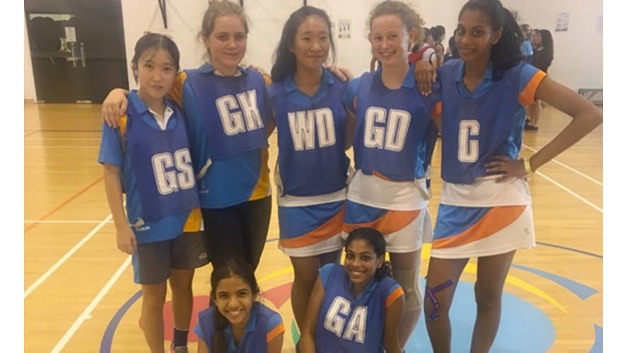 DCIS Under 16s Netball Team 540x329