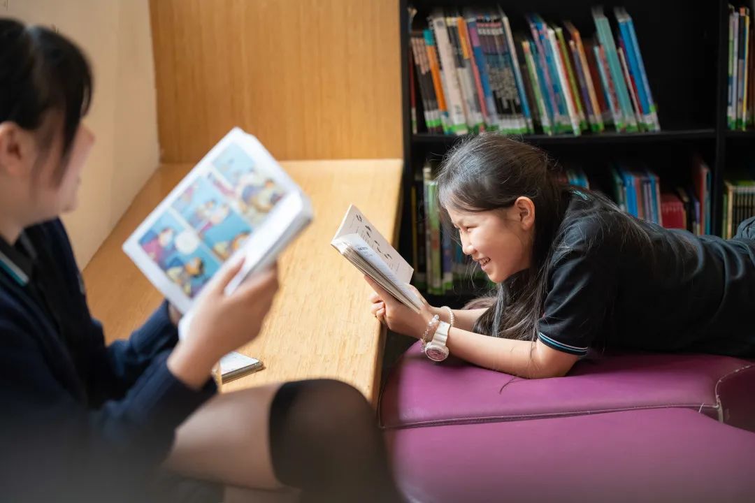NAIS Pudong students reading