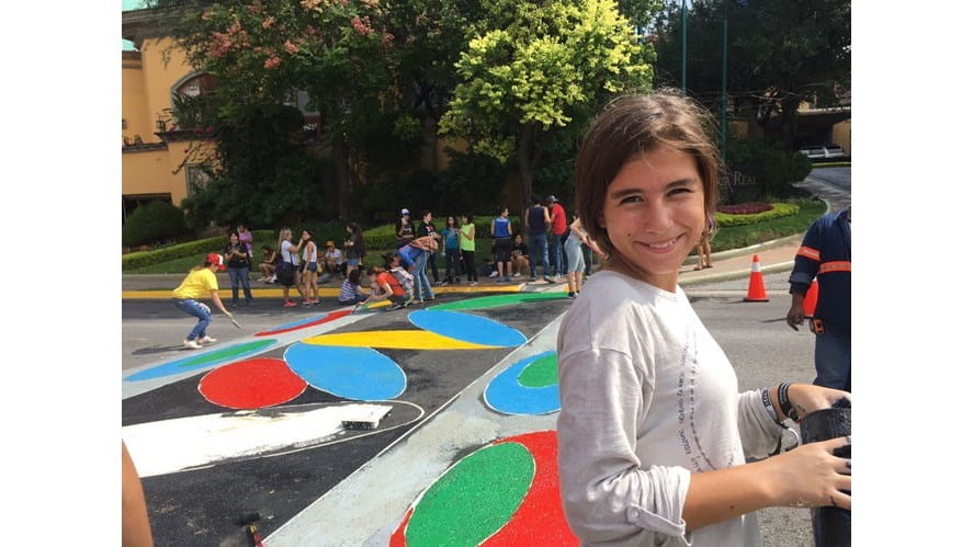 Alumna gana concurso de diseño de paso peatonal - student-wins-pedestrian-walkway-design-contest