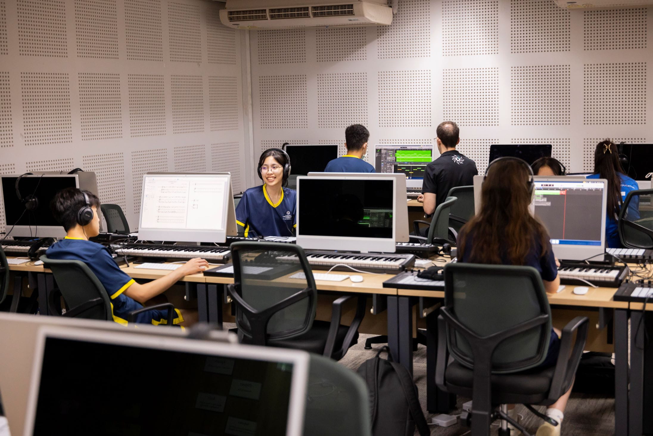 St Andrews International School Bangkok | Nord Anglia - 08 - Carousel Default