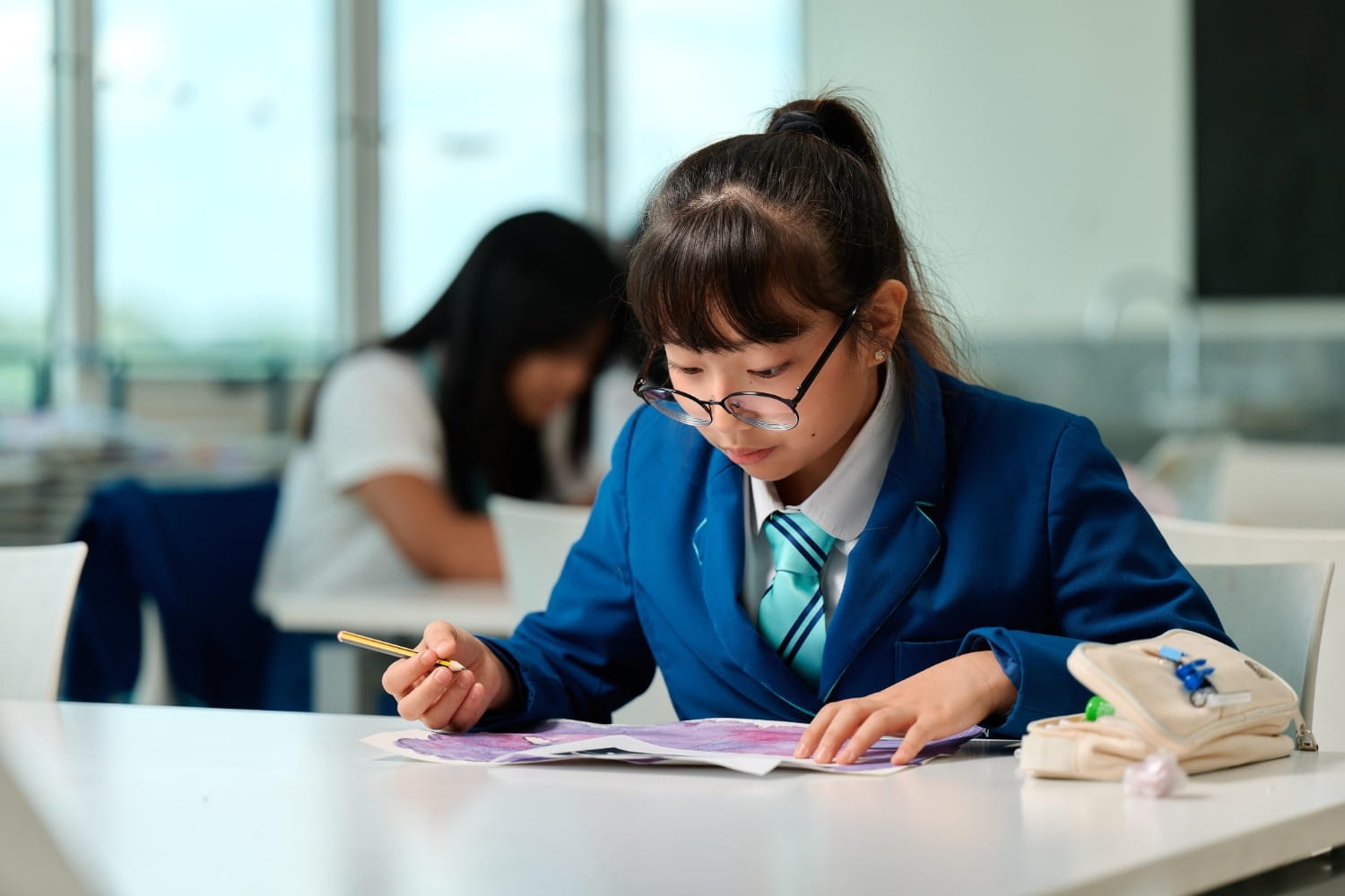 International Schools in Yangon | Nord Anglia Education - Feature Cards Pattern