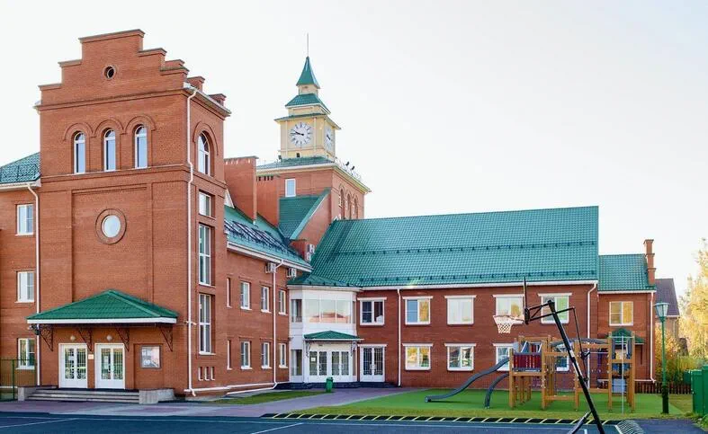 International School Moscow building