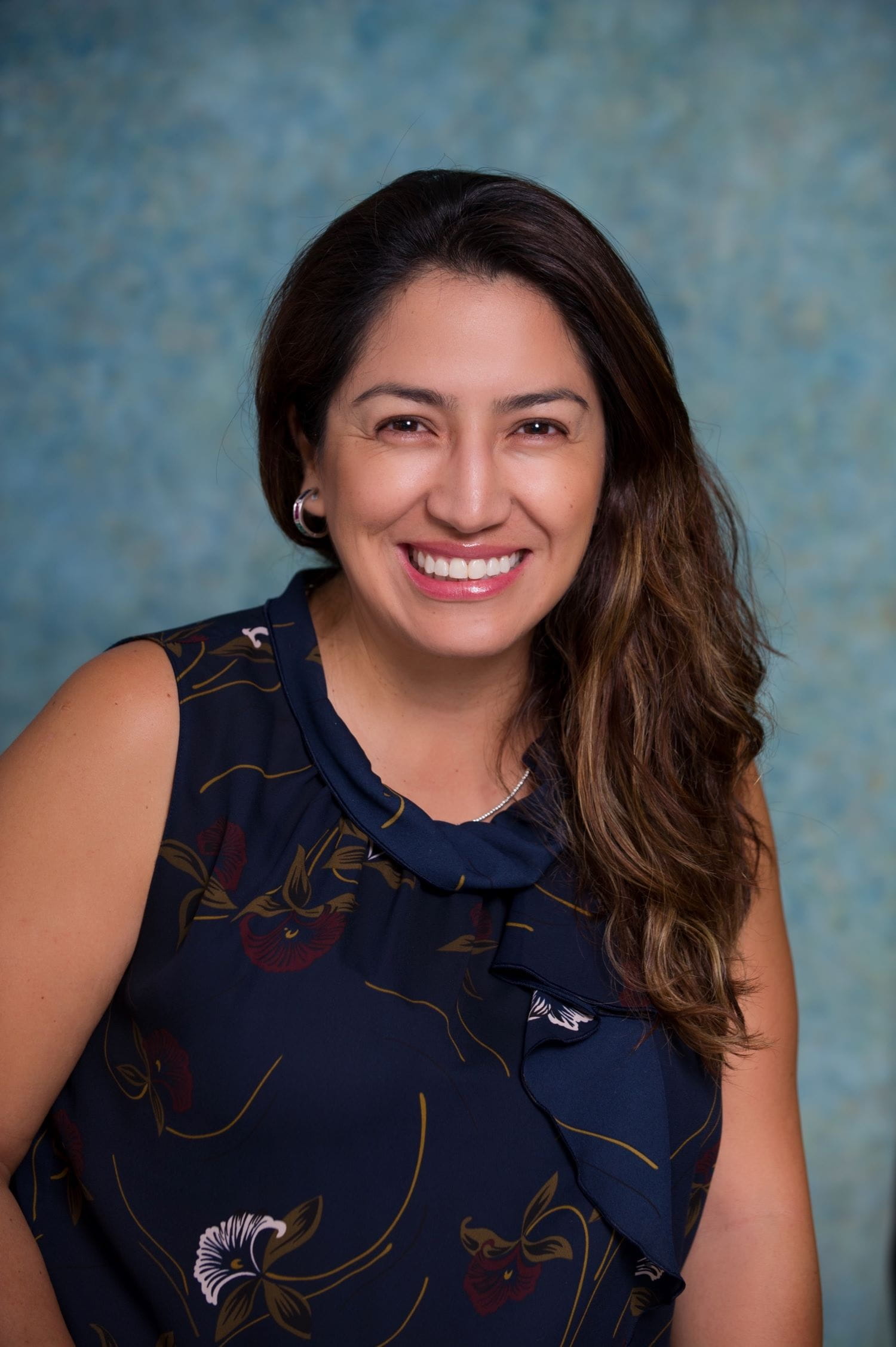 Early Years | The Power of Play | Nord Anglia Education - 05 - Feature Cards Pattern