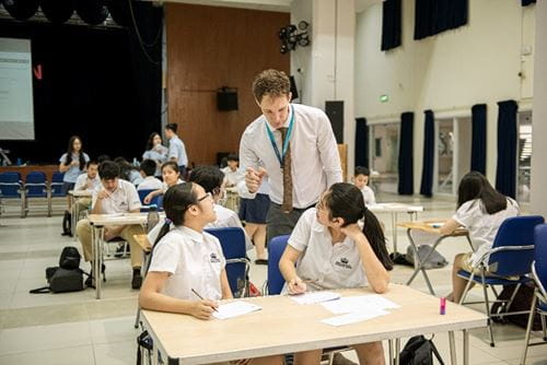 Understanding the IB Diploma Programme... in 60 seconds - The IB in 60 seconds