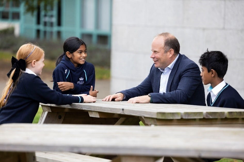 How to Nurture Happy, Confident, and Resilient Children - How to Nurture Happy Confident and Resilient Children