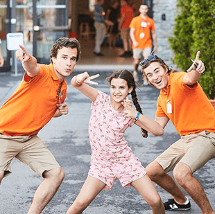 Swiss Summer Camps - Feature Cards Pattern - Schools