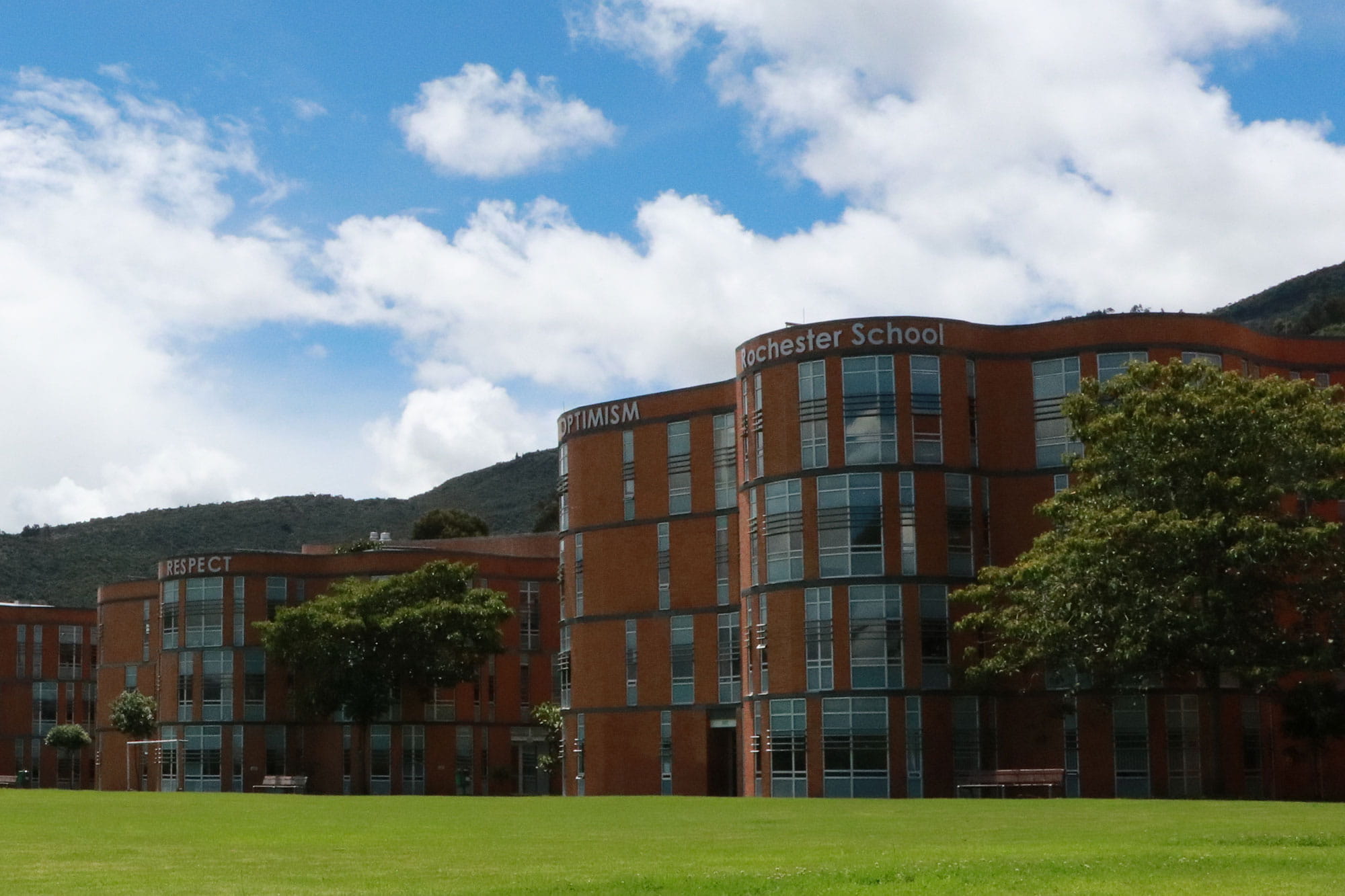 cec1ab2bbddafc7bb6405f921a7f04c0163e3amv2jpg