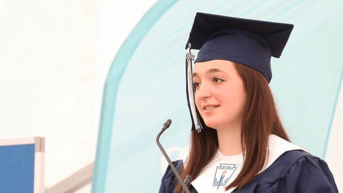 Celebrating exceptional results in French Baccalaureate, Swiss Maturité and India’s CBSE-French Baccalaureate Swiss Maturite and Indias CBSE-French Bacc closecrop