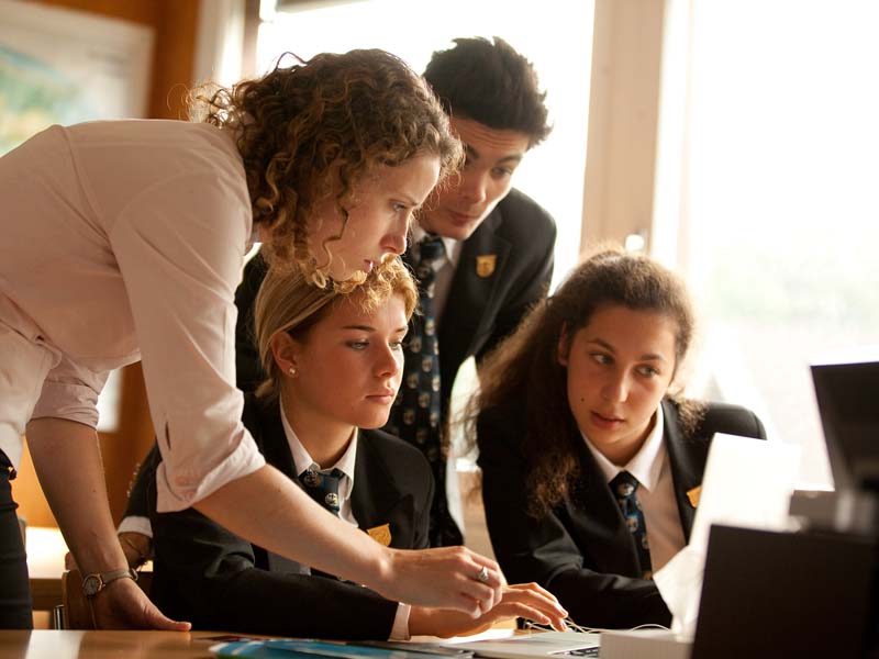 Teacher candidates in line to become part of a world-leading schools group - Teacher candidates in line to become part of a worldleading schools group