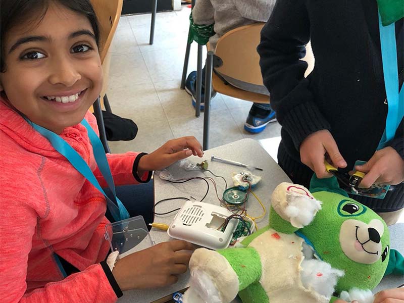 Blowing off some STEAM: Students reflect on day one and two of STEAM Week @ MIT - Blowing off some STEAM Students reflect on day one and two of STEAM Week  MIT