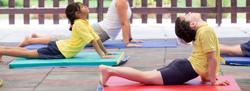How does yoga benefit your child’s learning? | Nord Anglia Education - How does yoga benefit your childs learning