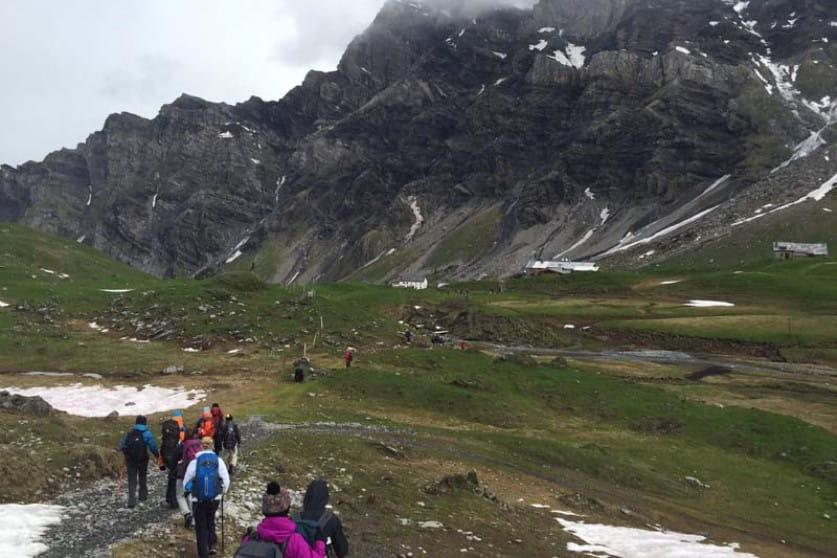 nord anglia switzerland students on trek