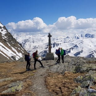 switzerland mountain trek with nord anglia students