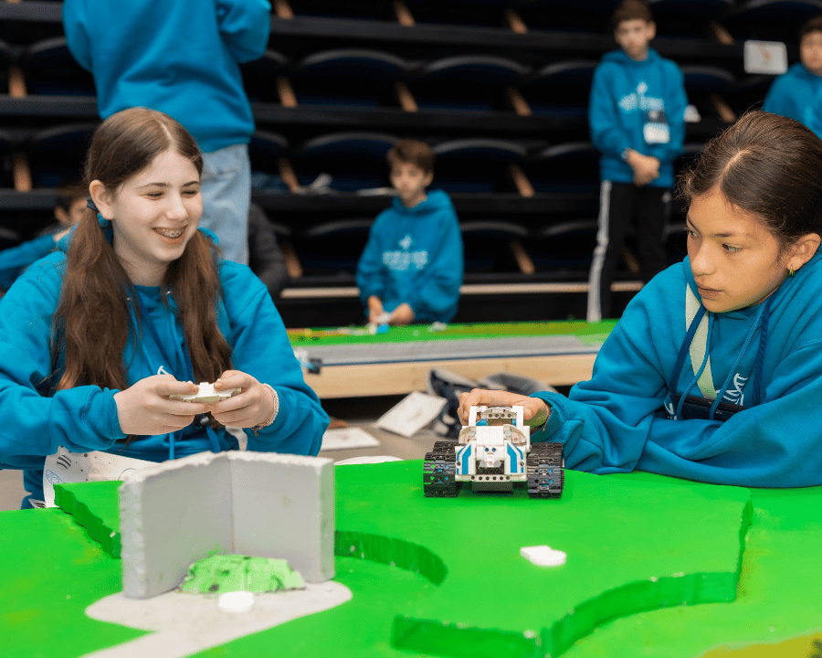 Nord Anglia | The Americas Region | STEAM Festival 2026 - Image-50-50