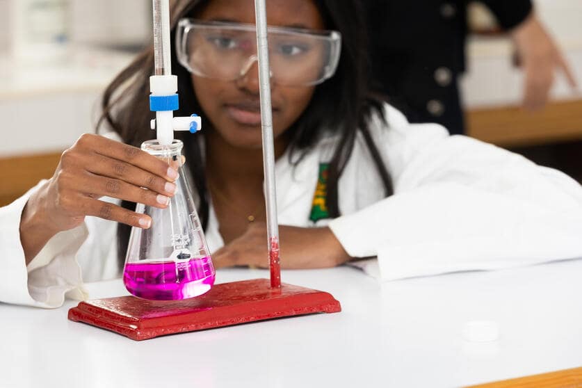 Greengates Carousel Image 8