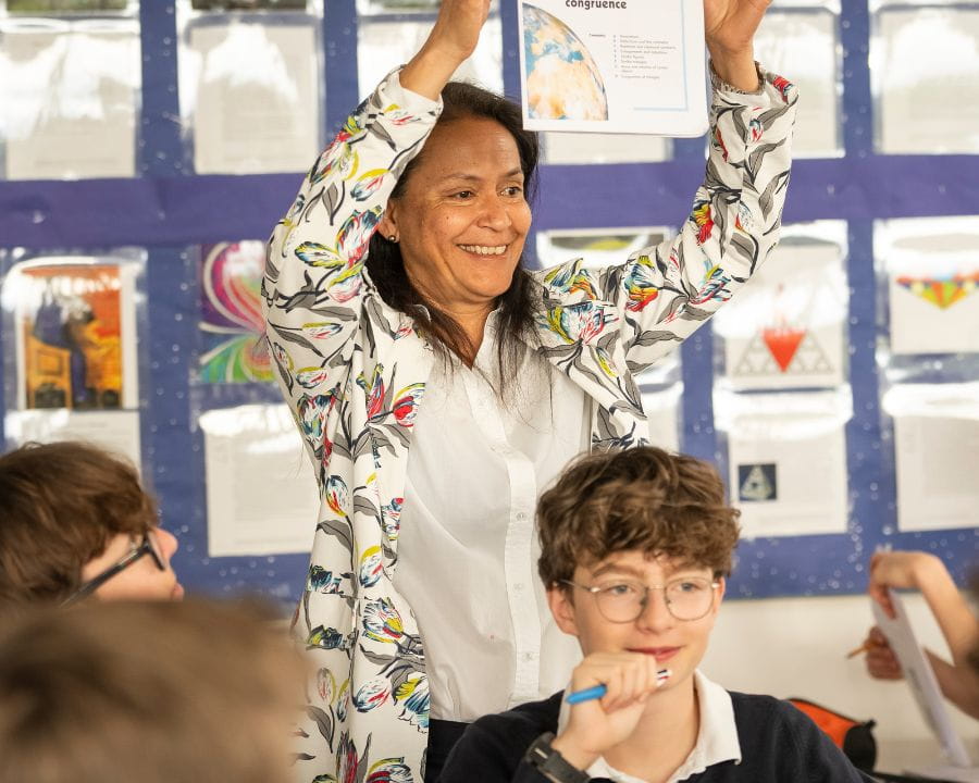 Villars-sur-Ollon International Schools | Nord Anglia Education - Feature Cards Pattern