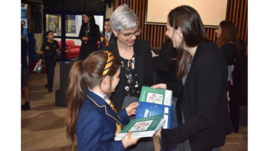 00PD000001e4MqPMAUEStante magica 3