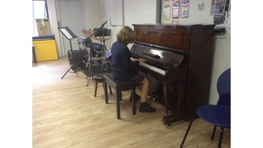 00PD000001O5v5aMABrecitals 10