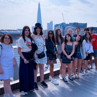 Experiências excelentes | The British College of Brazil - 07 - Feature Cards Pattern - Expeditions