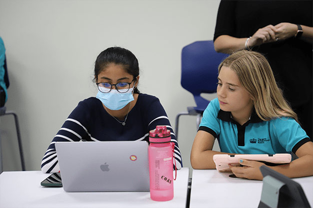 Model United Nations - Carousel For News Detail