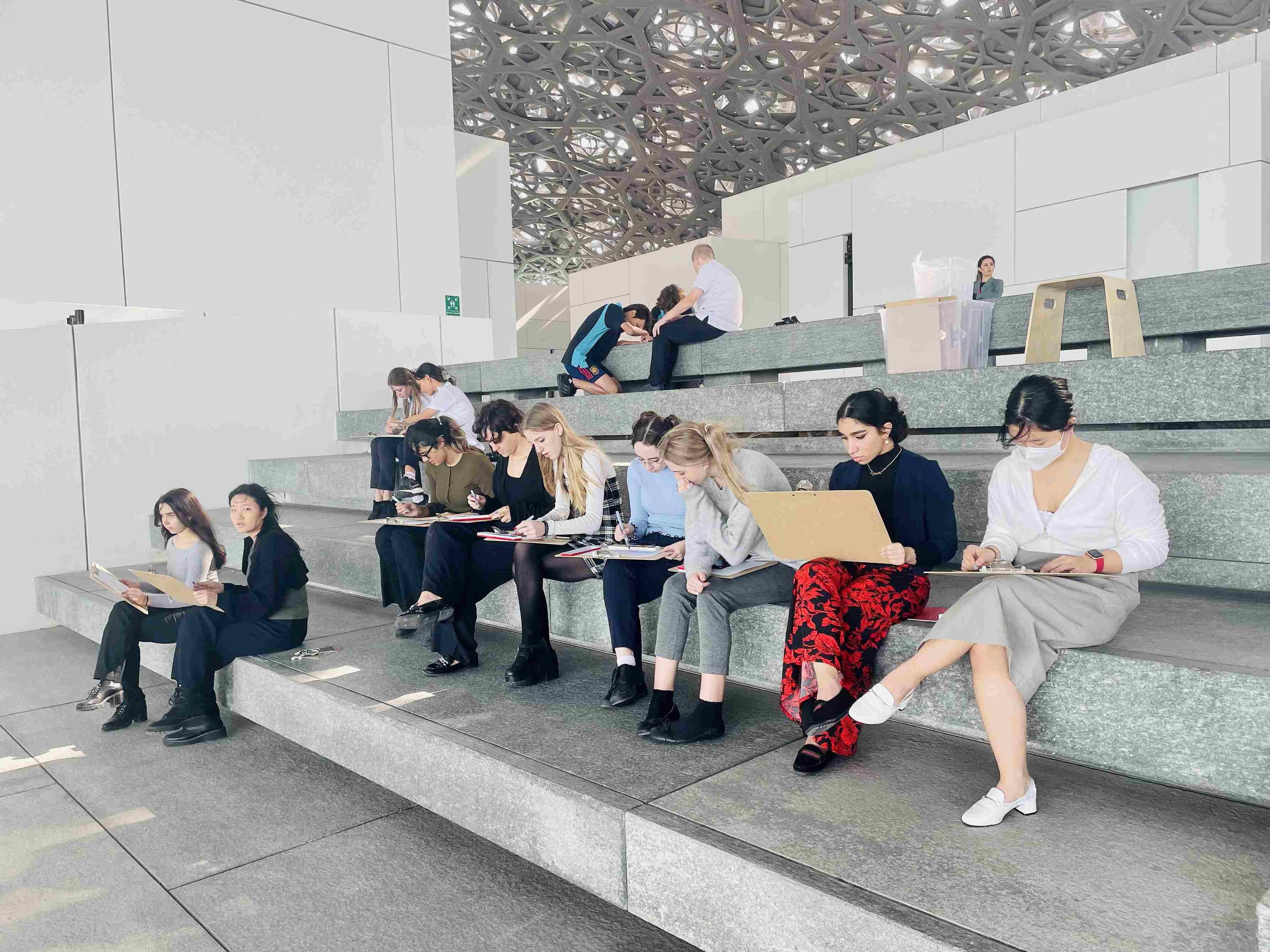 Louvre Trip Year 10-12 Art Students - Carousel For News Detail