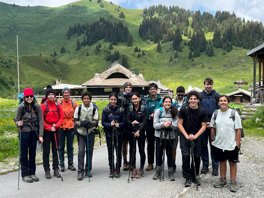 Swiss Summary - Swiss Summary