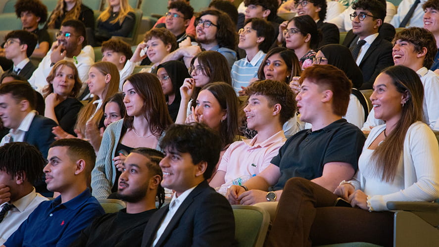 BIS Abu Dhabi Students Awarded UAE Golden Visas for Exceptional Academic Achievement - BIS Abu Dhabi Students Awarded UAE Golden Visas for Exceptional Academic Achievement