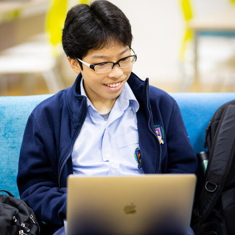 Parent Essentials - 02 Small Text And Image