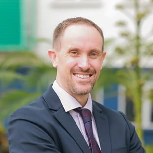 British International School Hanoi | BIS Hanoi | Nord Anglia - Feature Cards Tabs