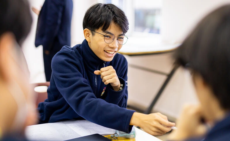 British International School Hanoi | BIS Hanoi | Nord Anglia - 06-Feature Cards Pattern