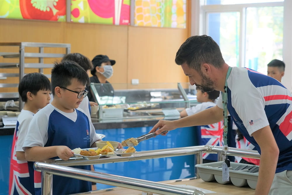 BIS Hanoi students celebrate King Charles III Coronation - Carousel For News Detail