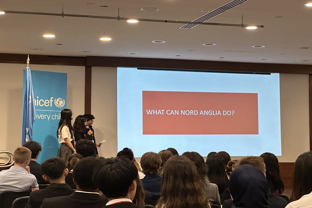 Học sinh BIS Hà Nội tham dự Hội nghị Thượng đỉnh NAE-UNICEF 2023 tại New York | Trường Quốc tế Anh Hà Nội - Carousel For News Detail