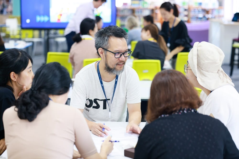 Friends of BIS | BIS Hanoi