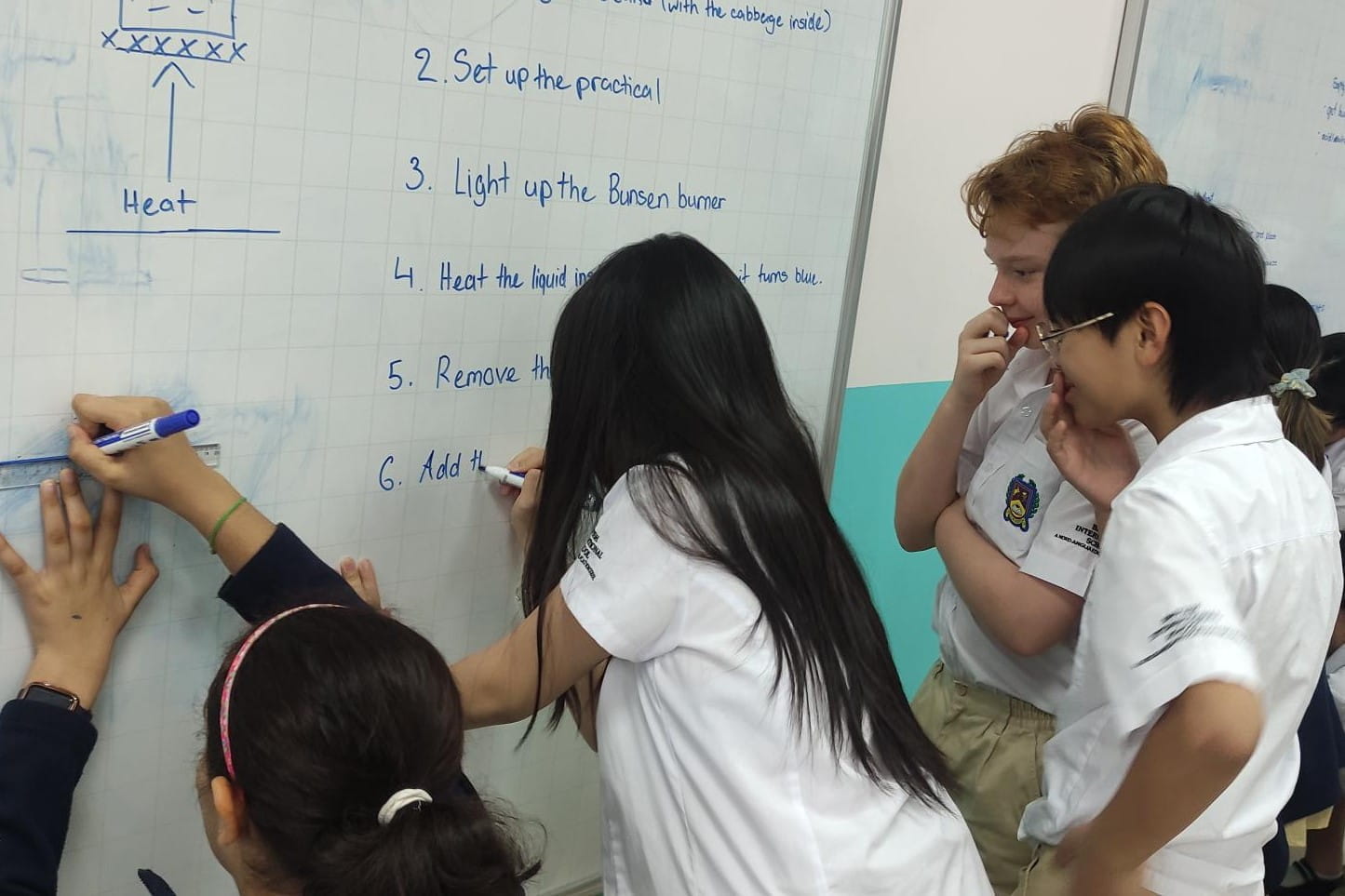 Tiêu điểm tuần qua: Khối Trung học (22/9/2023) | Trường Quốc tế Anh BIS Hà Nội - Science