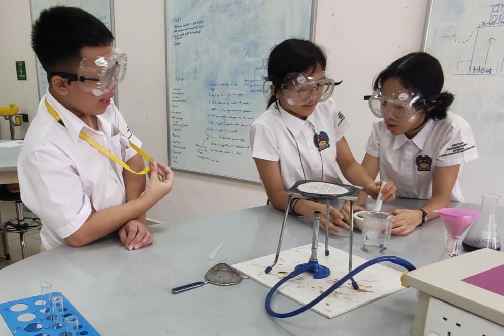 Secondary School Update (22 September 2023) | British International School Hanoi - Science