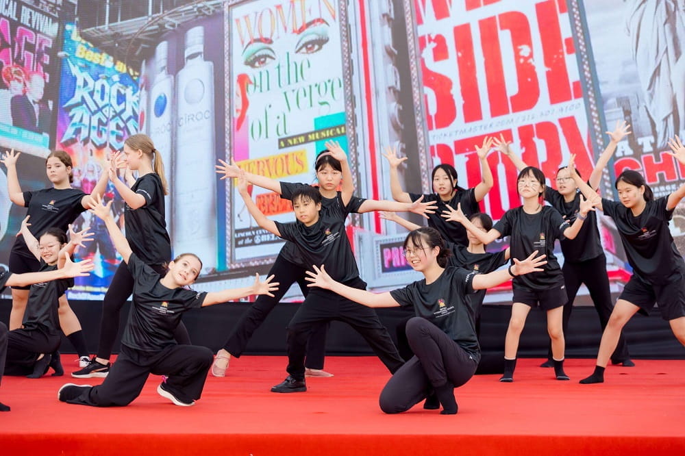 Sắc màu đa văn hóa tại Lễ hội Quốc tế trường BIS Hà Nội | Trường Quốc tế Anh BIS Hà Nội - Carousel For News Detail