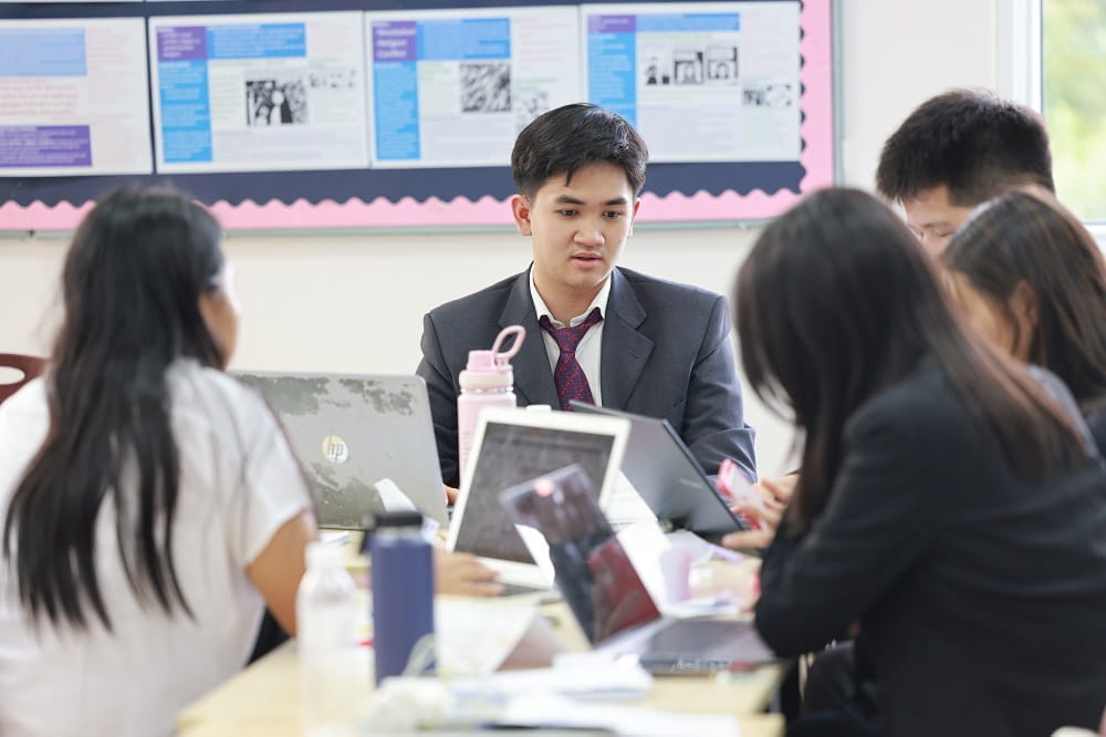 Hội nghị mô phỏng Liên Hợp Quốc do Hiệp hội các trường quốc tế Anh tại Châu Á lần đầu được tổ chức tại Hà Nội | Trường Quốc tế Anh BIS Hà Nội - FOBISIA MUN Day 2