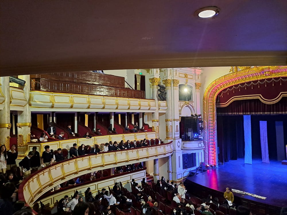 BIS Hanoi | English Class