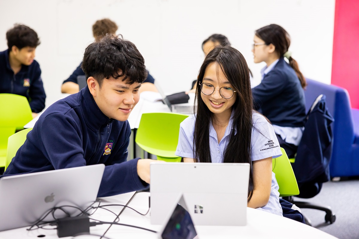 Fostering critical thinking in the age of AI | British International School in Hanoi | Nord Anglia Education - Fostering critical thinking in the age of AI