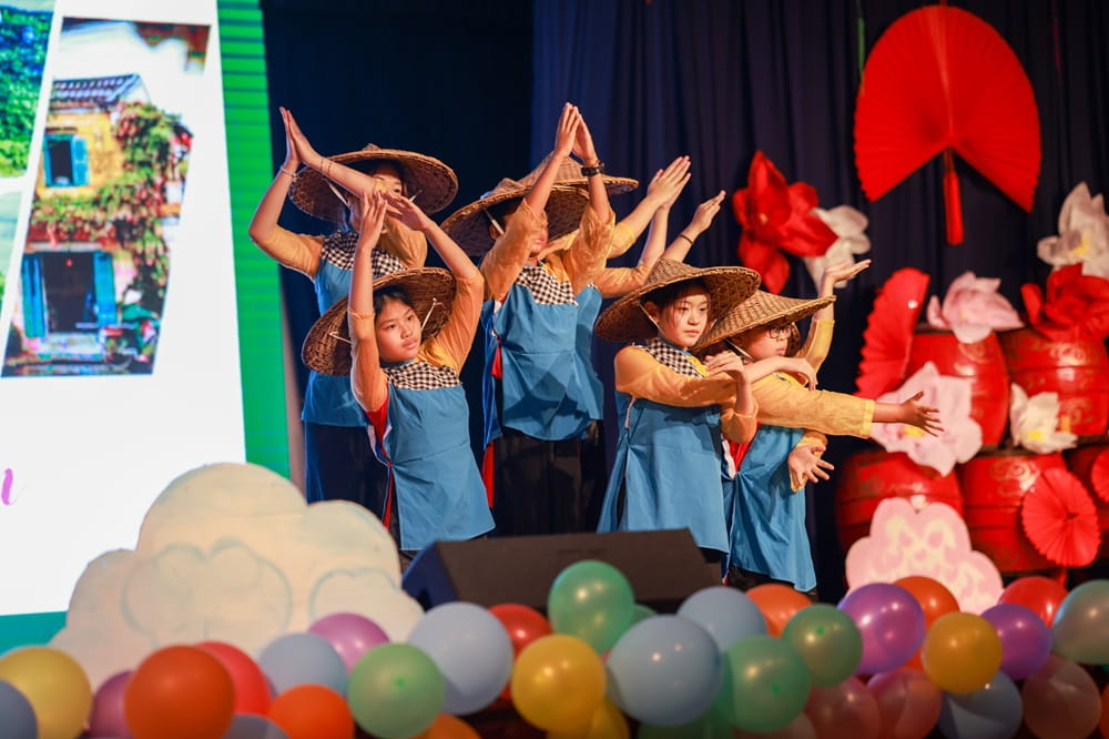 Moon festival at BIS Hanoi bursts with cultural vibrancy | British International School Hanoi - moon festival 1