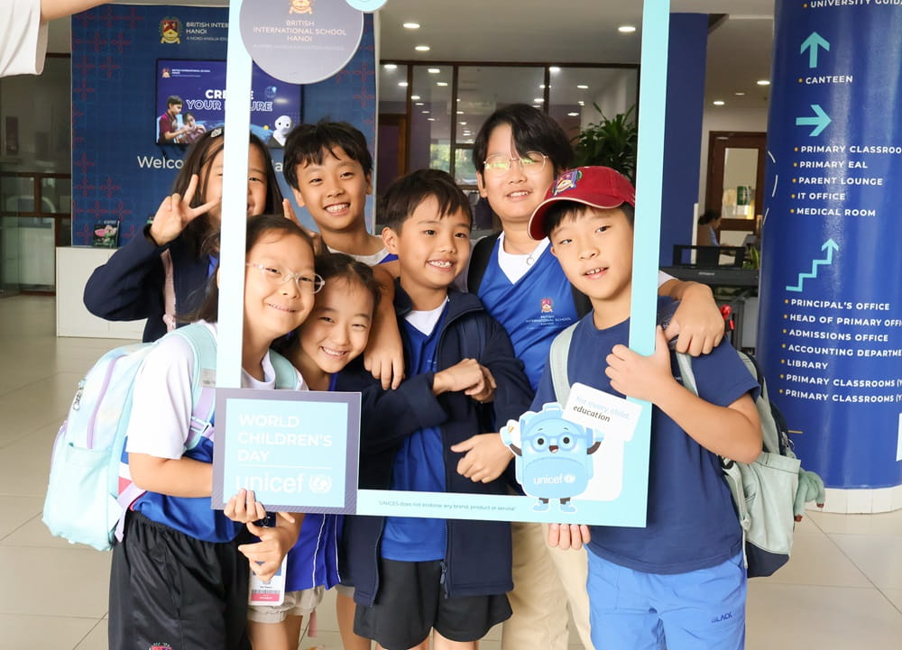 Học sinh BIS Hà Nội tự tin dẫn dắt hoạt động tôn vinh Ngày Trẻ em Thế giới | Trường Quốc tế Anh BIS Hà Nội - WCD 2024