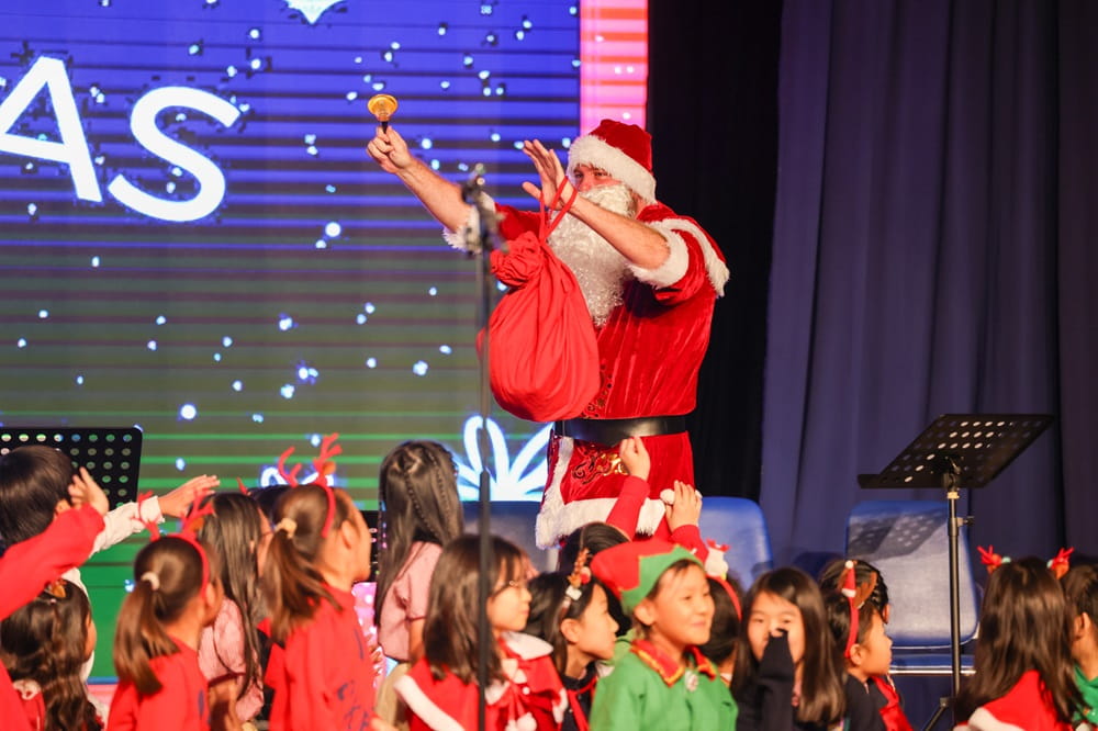 Lễ Giáng sinh diệu kỳ tại BIS Hà Nội | Trường Quốc tế Anh BIS Hà Nội - Christmas 2024 1