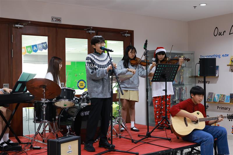 Lễ Giáng sinh diệu kỳ tại BIS Hà Nội | Trường Quốc tế Anh BIS Hà Nội - Christmas 2024 1