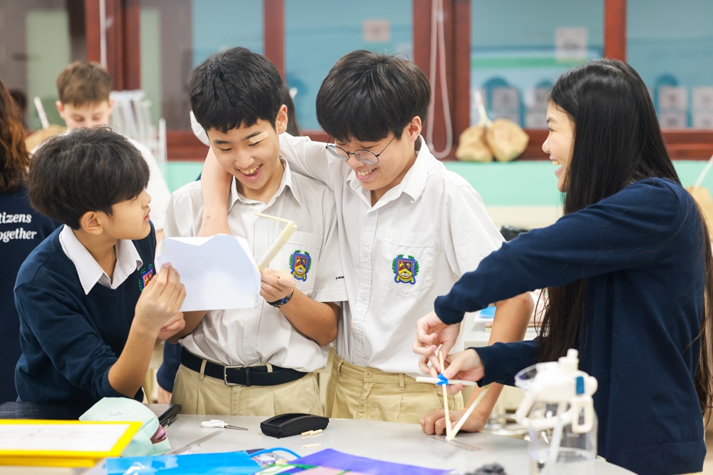 Celebrating Science Week at the British International School Hanoi - Celebrating Science Week at the British International School Hanoi