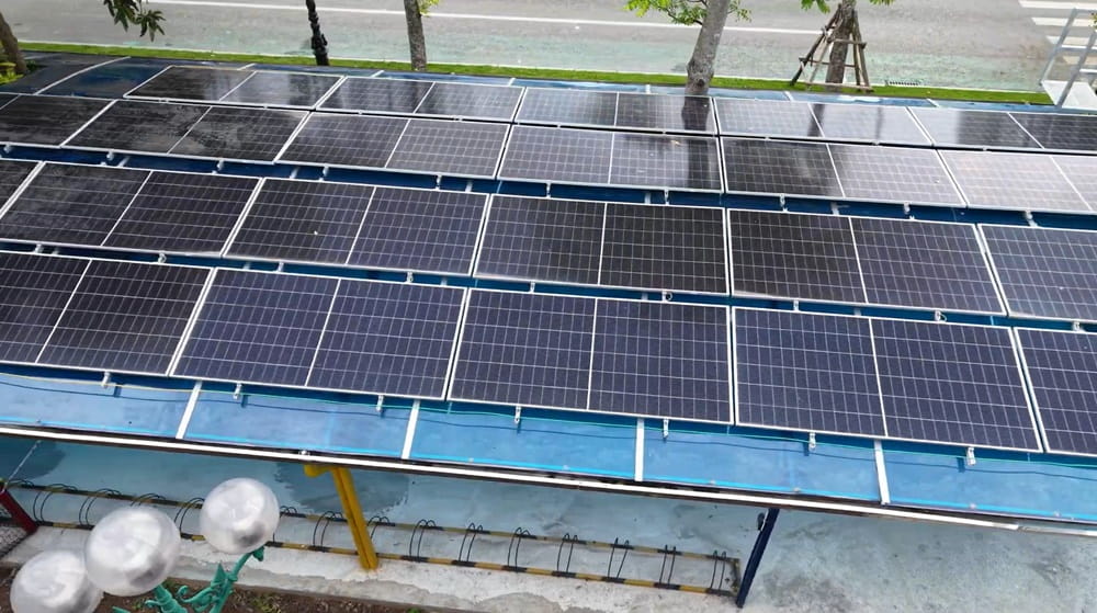 BIS Hanoi powers up with solar energy for a greener future | British International School Hanoi - Solar panels
