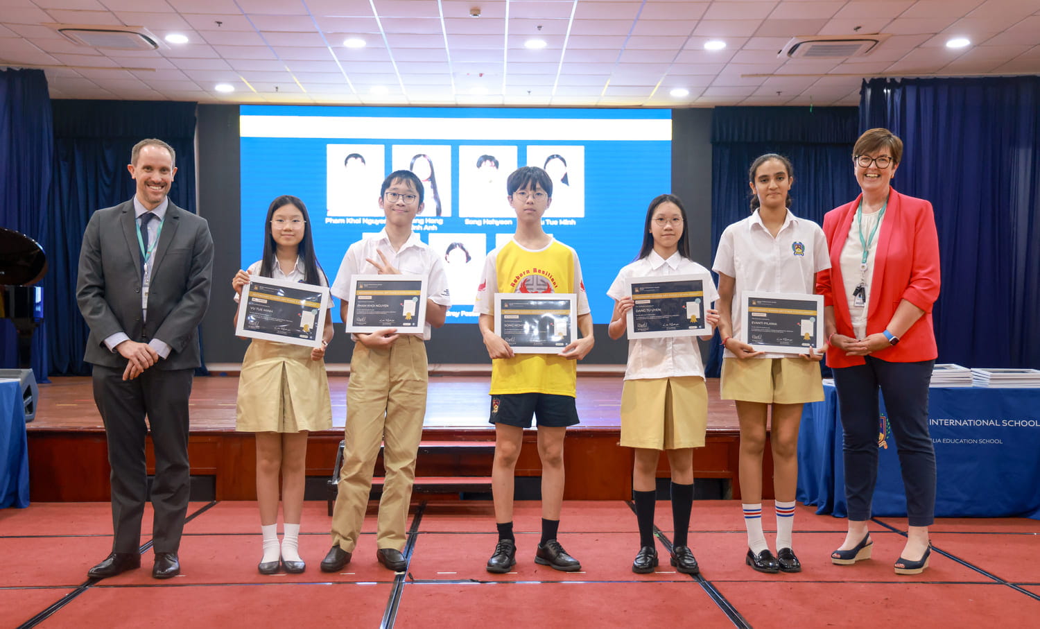 BIS Hà Nội tổ chức Lễ trao học bổng đầu tiên cho năm học 2025-2026 | Trường quốc tế Anh Hà Nội - Carousel For News Detail